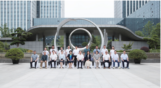 1687332527950572AA2F.png image.png